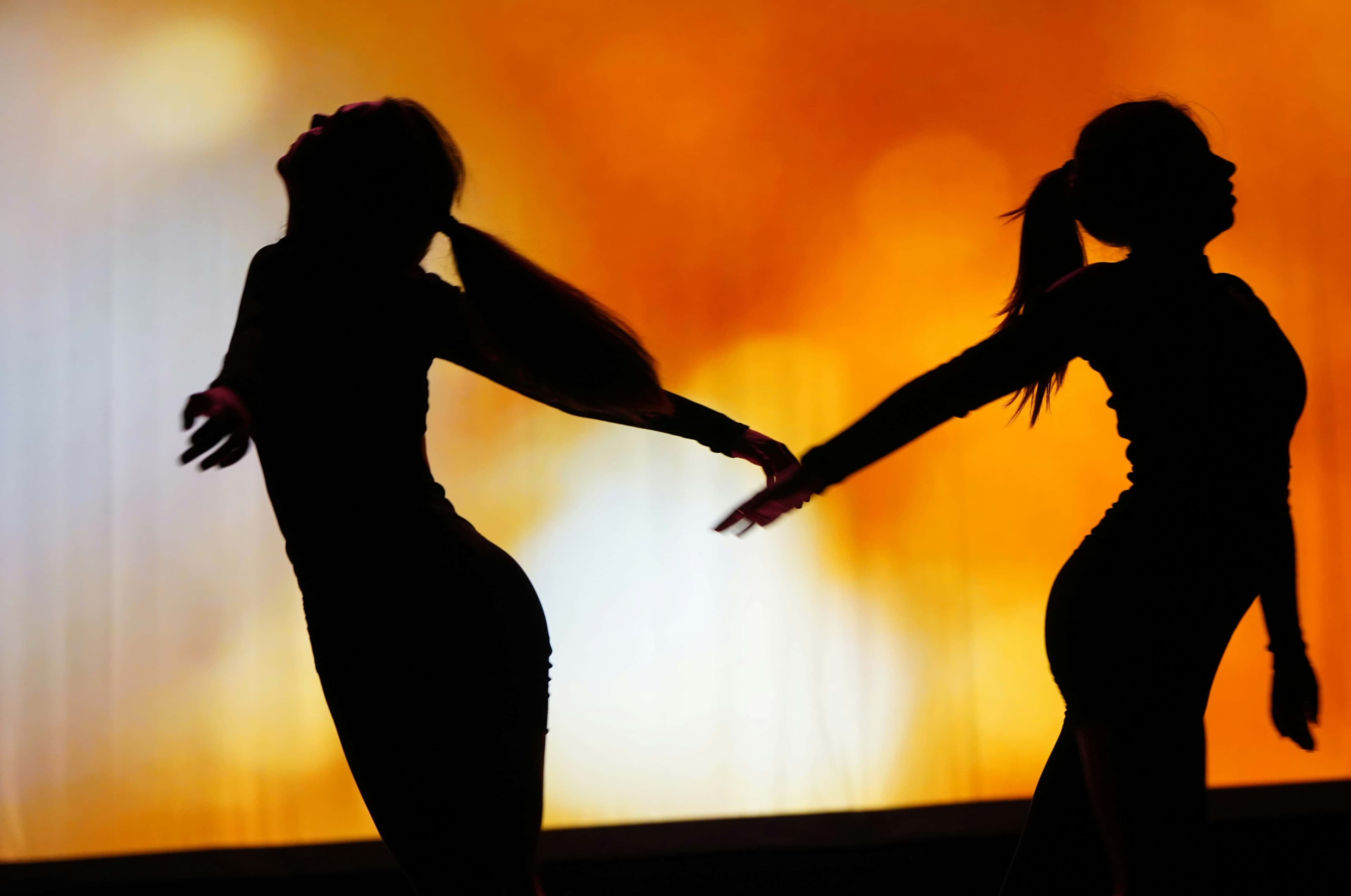 Tanec a snídaně pro dámy v paláci Charitas